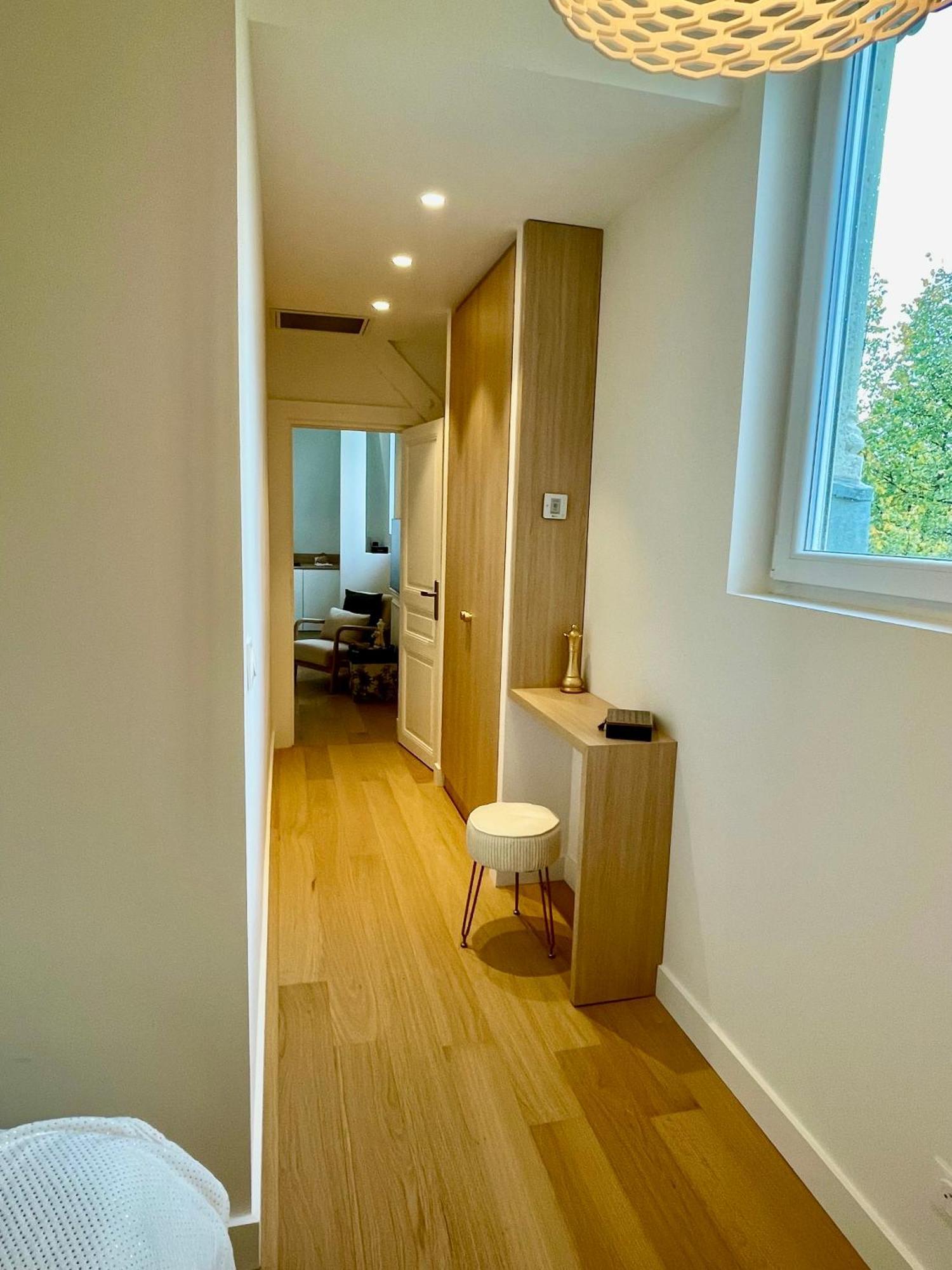 Appartements De Charme Du General Leclerc - Place D'Erlon - Hypercentre - Gare - Reims Bagian luar foto