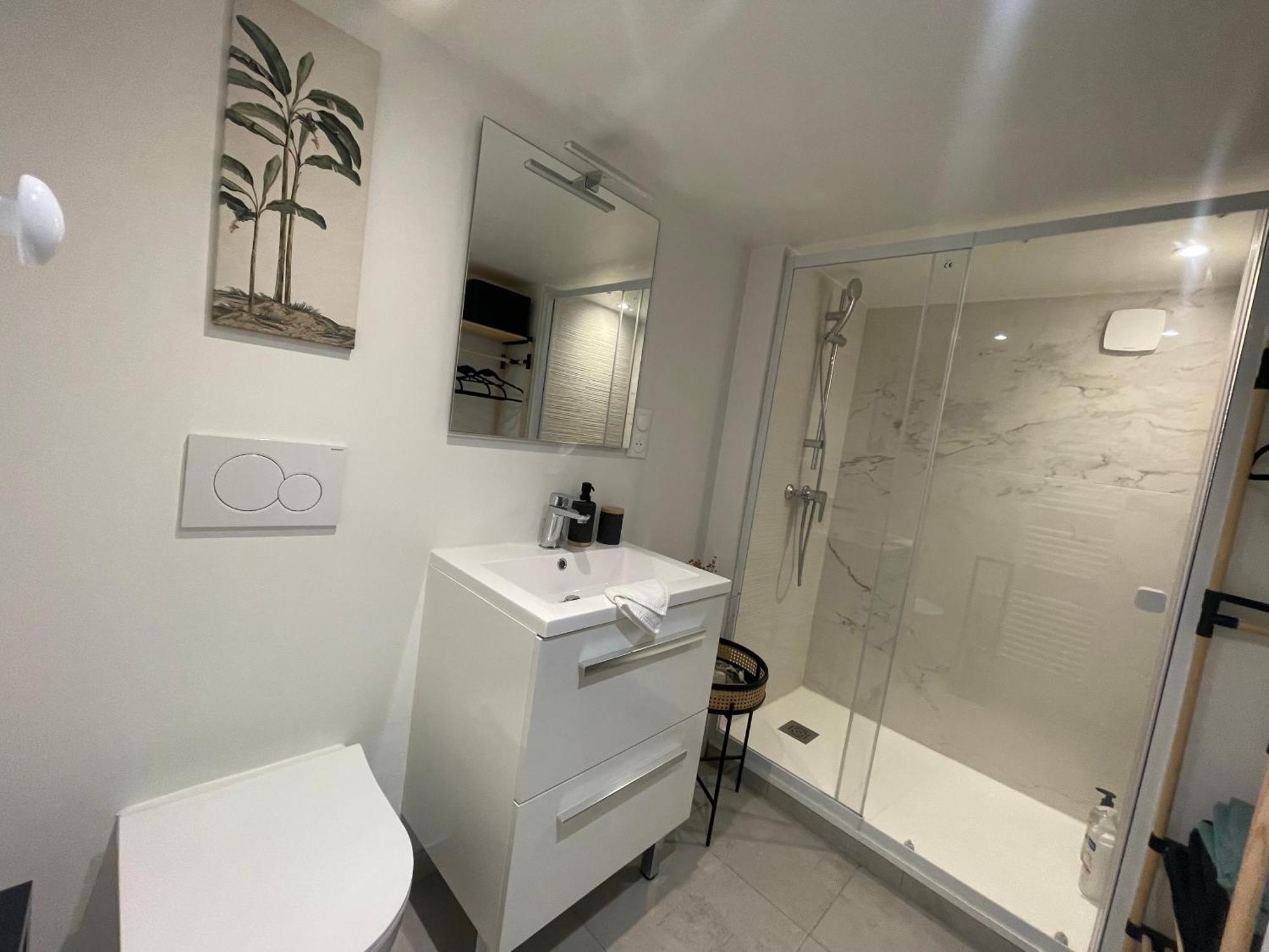 Appartements De Charme Du General Leclerc - Place D'Erlon - Hypercentre - Gare - Reims Bagian luar foto